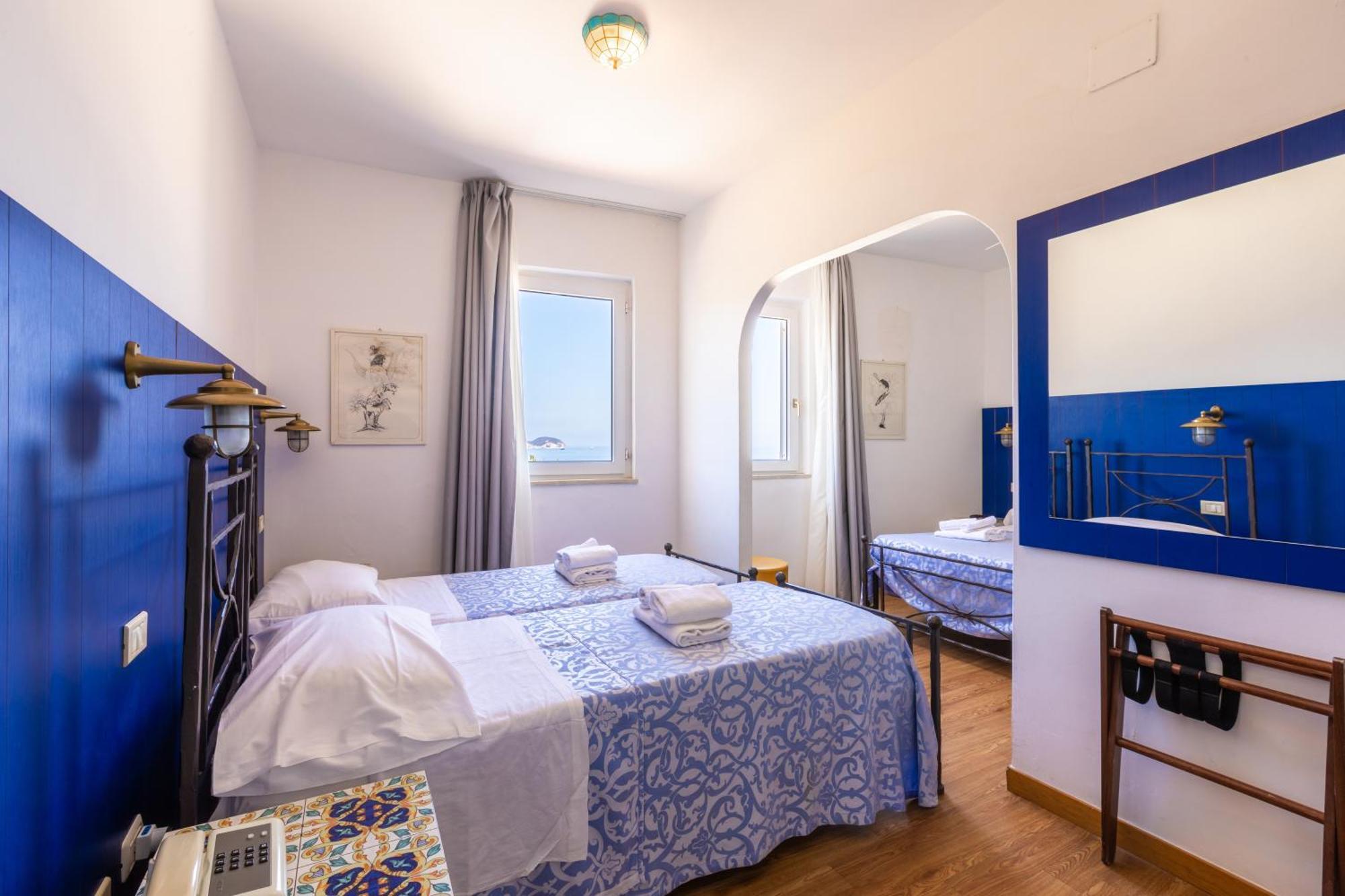 Hotel Torre Dei Borboni Ponza Luaran gambar