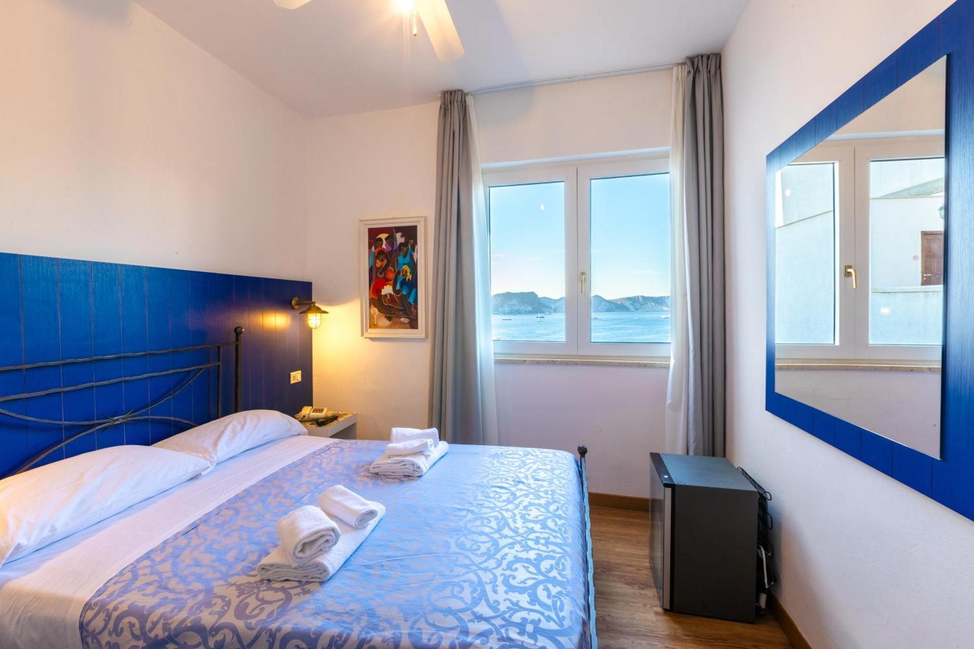 Hotel Torre Dei Borboni Ponza Luaran gambar
