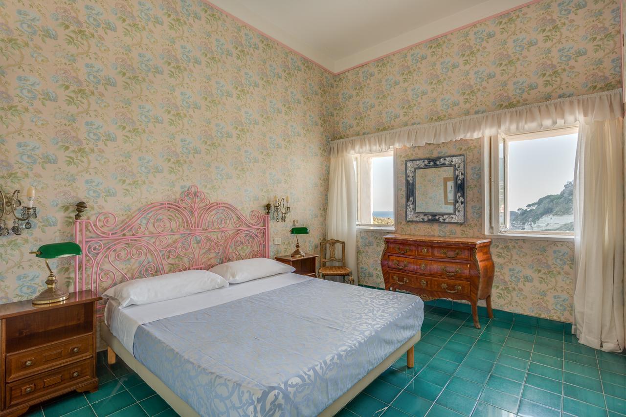 Hotel Torre Dei Borboni Ponza Luaran gambar