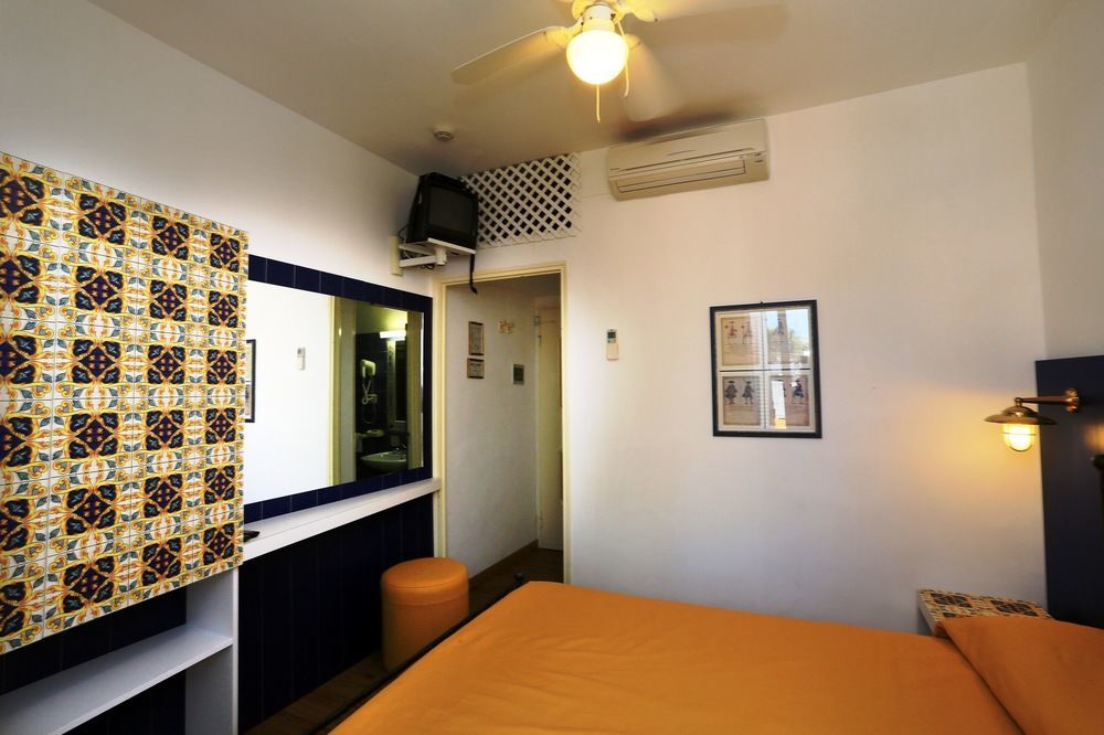 Hotel Torre Dei Borboni Ponza Luaran gambar